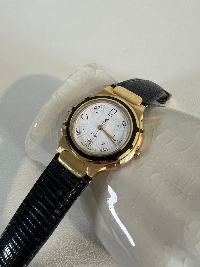 YSL rare temperament second-hand gold ring black leather watch Japanese second-hand - นาฬิกาผู้หญิง - หนังแท้ 