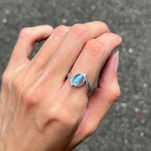 【新品未使用】 silver 925 天然石 ラブラドライト 透かしリングII ラブラドライト リング ラブラドライト 指輪 ゴツカワ | Momi