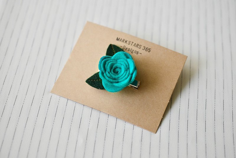 玫瑰仙子髮夾 - 青碧 - 髮飾 - 聚酯纖維 藍色