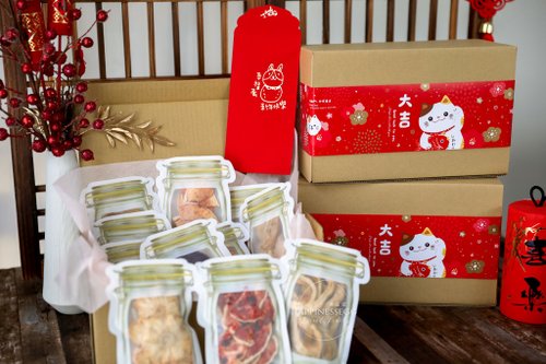 幸福蛋HAPPINESSEGG 【特色禮盒】果乾驚喜箱(紙封隨節日安排)