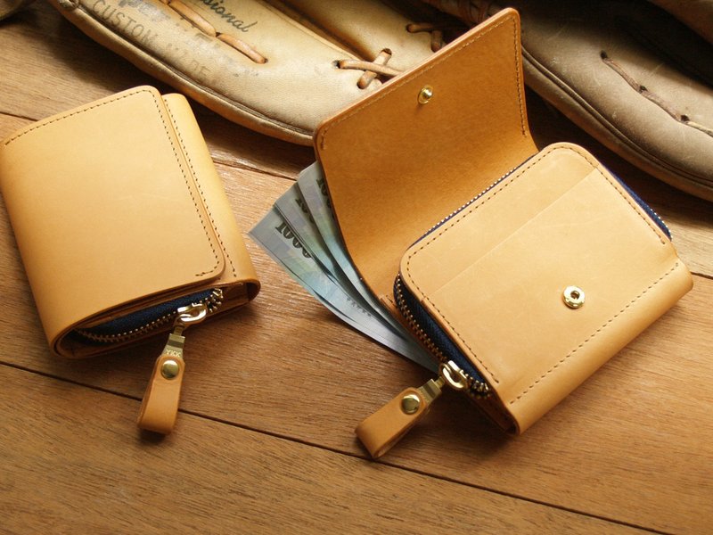 Personalized Wallet ( Custom Name ) - Classic Tan - กระเป๋าใส่เหรียญ - หนังแท้ สีส้ม