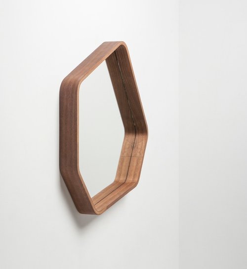 META Design Polygon 木質六角鏡│胡桃木