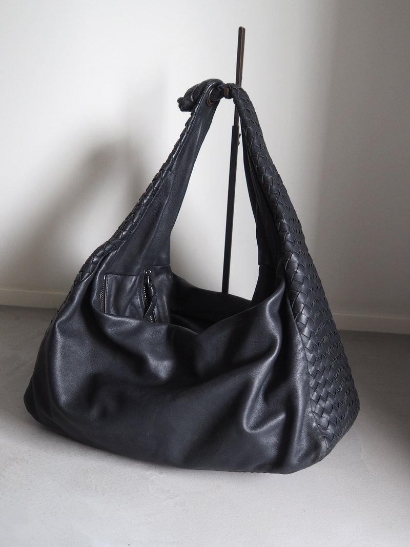 BOTTEGA VENETA ボッテガヴェネタ イントレチャート ショルダーバッグ ブラック レザー ヴィンテージ - 側背包/斜背包 - 真皮 黑色
