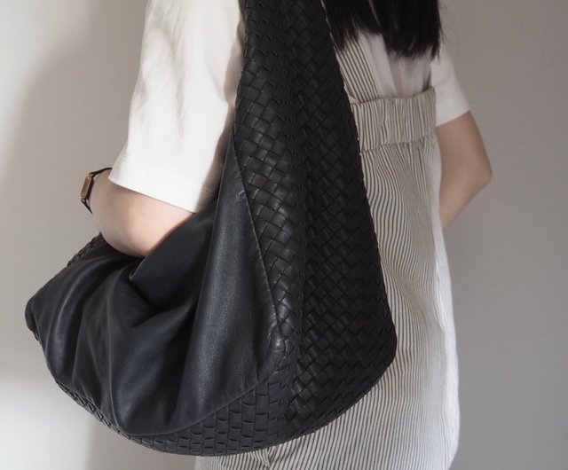 希少 ボッテガヴェネタ ヴィンテージ イントレチャート レザーショルダーバッグ 極 美品 袋付き 希少品 BOTTEGA VENETA ボッテガヴェネタ