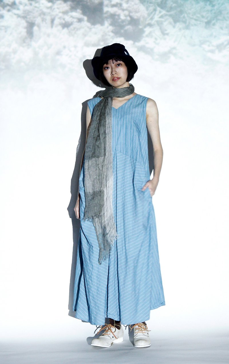 Sea_Push the ocean current sleeveless long dress - One Piece Dresses - Cotton & Hemp Blue
