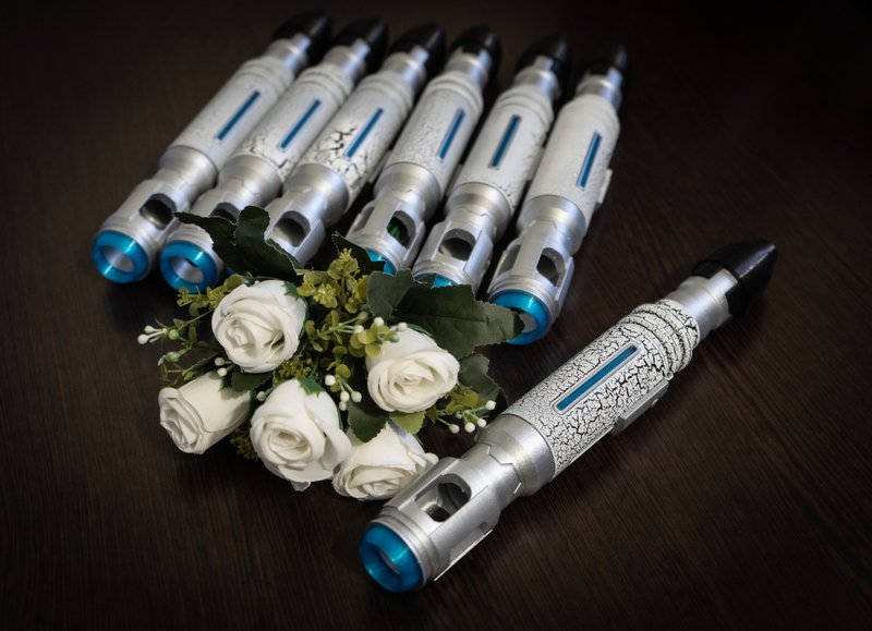 Sonic Screwdriver Bridal Bouquet Holder - 乾燥花/永生花 - 塑膠 白色