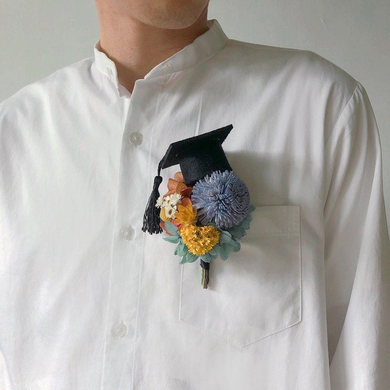 Youth invincible dry boutonniere - Corsages - Plants & Flowers Yellow