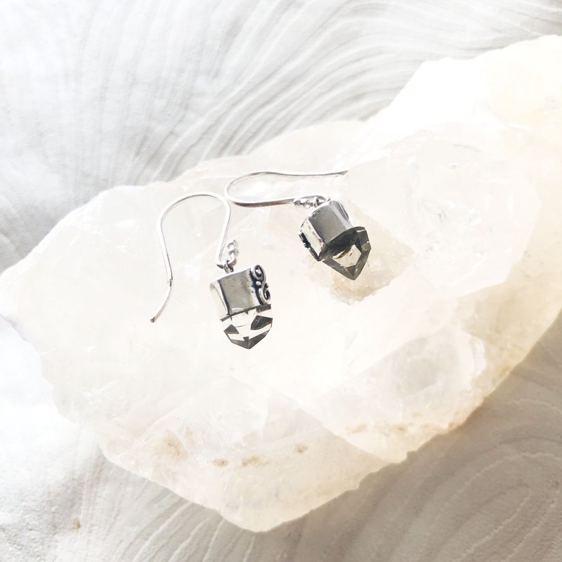 Earrings: Transparent Heart ★ Healing Series - สร้อยคอ - เครื่องเพชรพลอย สีใส