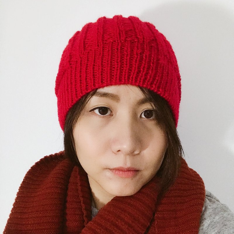 Cool hat - Hats & Caps - Wool Red