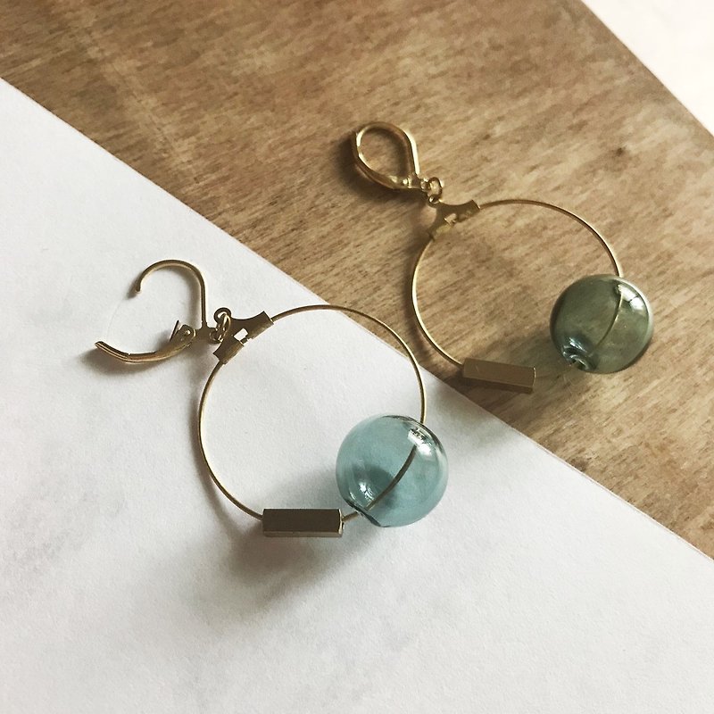 玻璃泡泡_黃銅耳環(可改夾) - 耳環/耳夾 - 玻璃 綠色