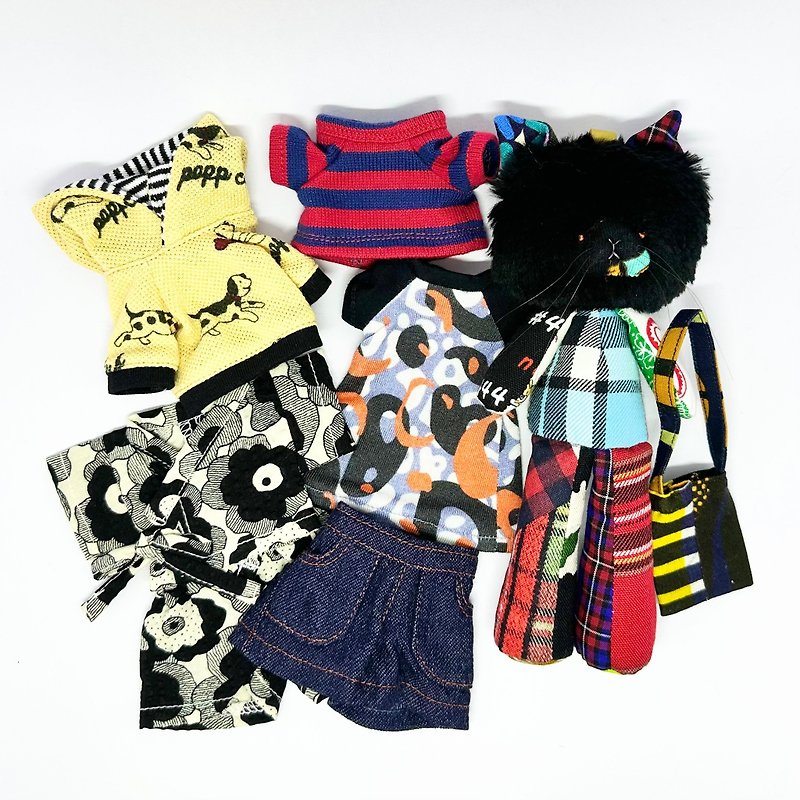 Nekojiro/cat stuffed toy/with charm/dress-up doll - Charms - Cotton & Hemp Multicolor