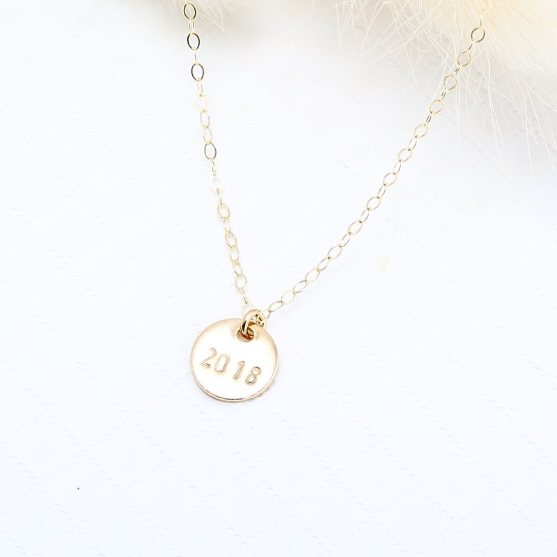 14KGF custom gold stamping letter digit gold-filled necklace Valentines Day - Collar Necklaces - Precious Metals Gold