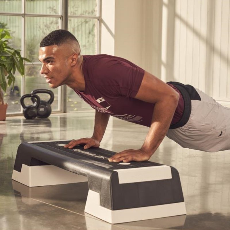 【Reebok】Step - The Original 經典健身踏板 - White - 運動用品/健身器材 - 塑膠 白色
