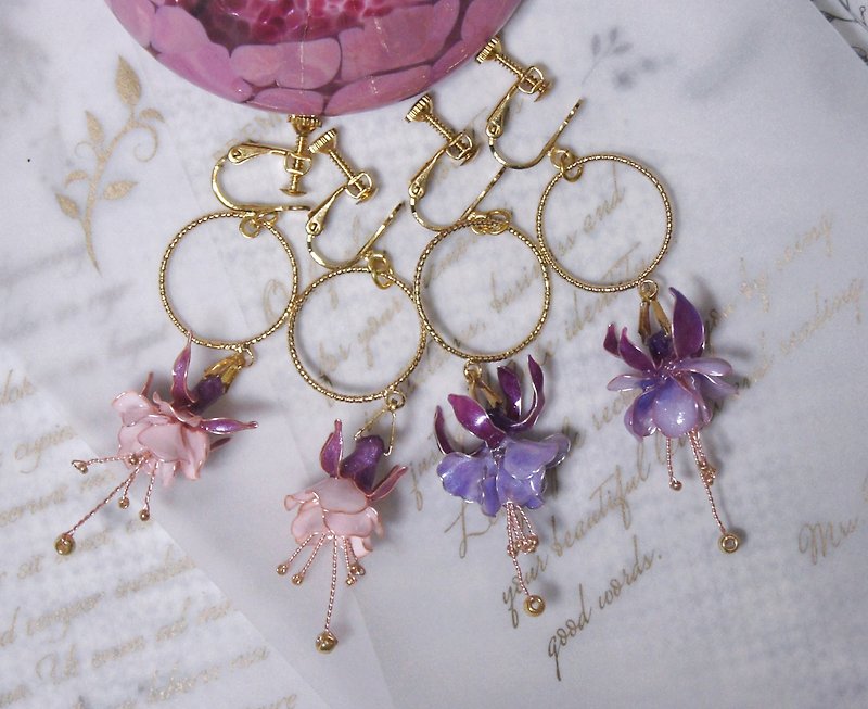 [NiouJiou handmade jewelry] Spin and jump, I won’t stop, crystal flower earrings Valentine’s Day gift - ต่างหู - เรซิน สึชมพู