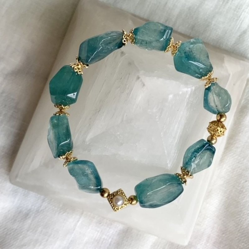 Rare blue watermelon tourmaline bracelet | Raw stones - Bracelets - Semi-Precious Stones Multicolor