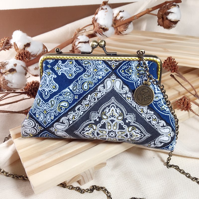 Handmade 2way  frame bag -Paisley - กระเป๋าแมสเซนเจอร์ - ผ้าฝ้าย/ผ้าลินิน สีน้ำเงิน