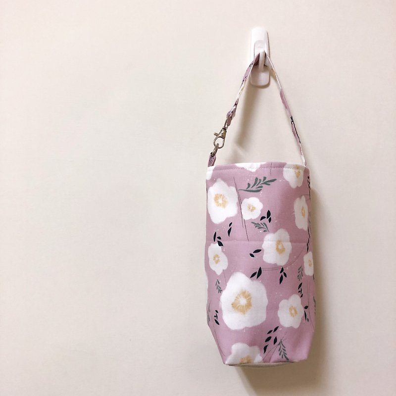 [Snowflake Pear] Cherry Blossom Handmade Beverage Bag / Small Walking Bag / Environmental Cup Bag - Other - Cotton & Hemp Multicolor