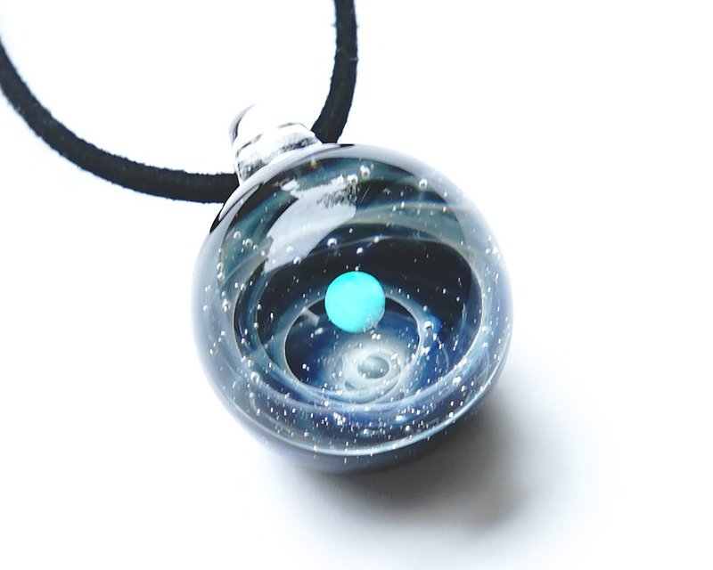 You are the only star white whirlpool world opal space glass - สร้อยคอ - แก้ว สีน้ำเงิน