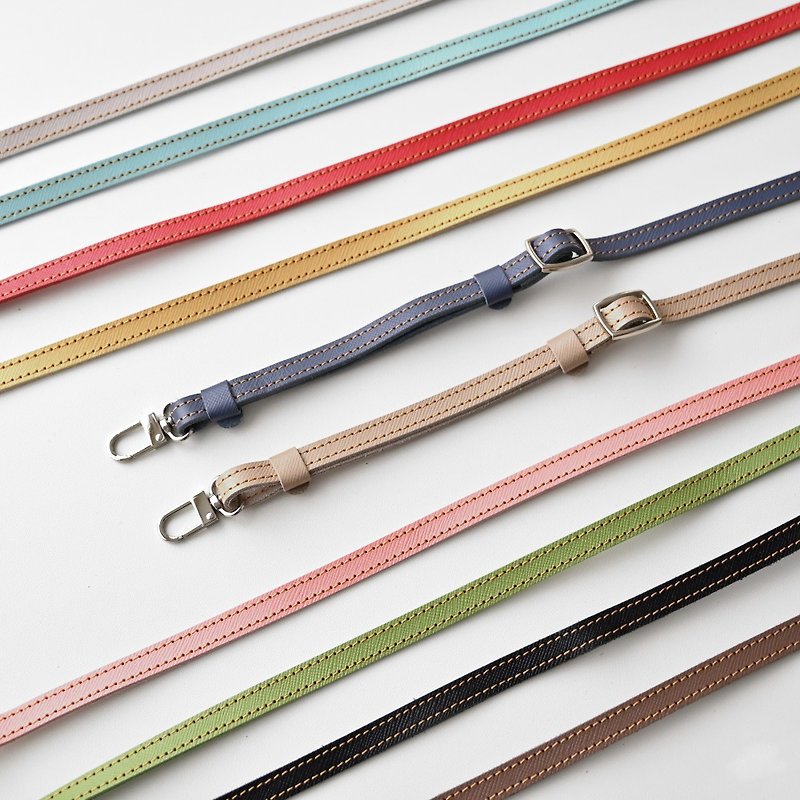Adjustable Length Long Strap [Saffiano Leather] Smartphone Shoulder Smartphone Strap CR01M - อุปกรณ์เสริมอื่น ๆ - หนังแท้ สีน้ำเงิน