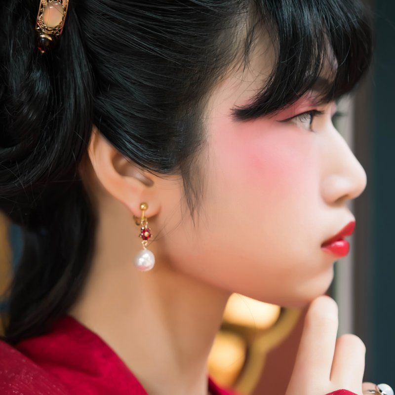 バーニングイヤリング（レッドスタイル） - ピアス・イヤリング - 銅・真鍮 レッド