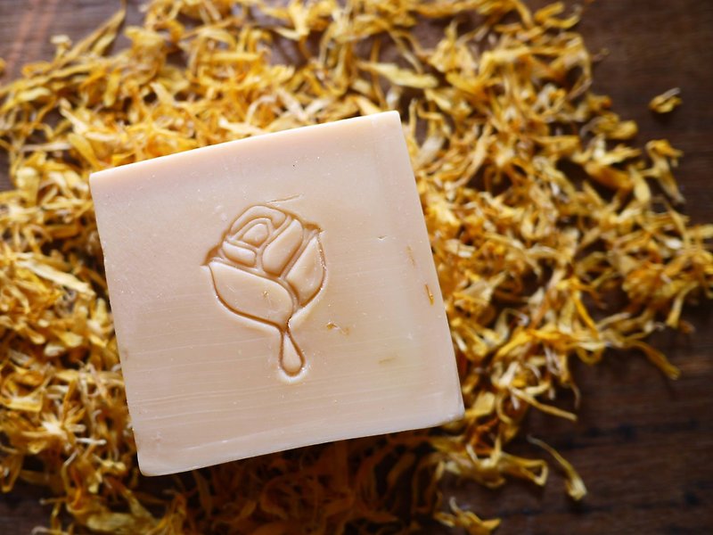 Royal muscle calendula honey handmade soap - Body Wash - Fresh Ingredients 