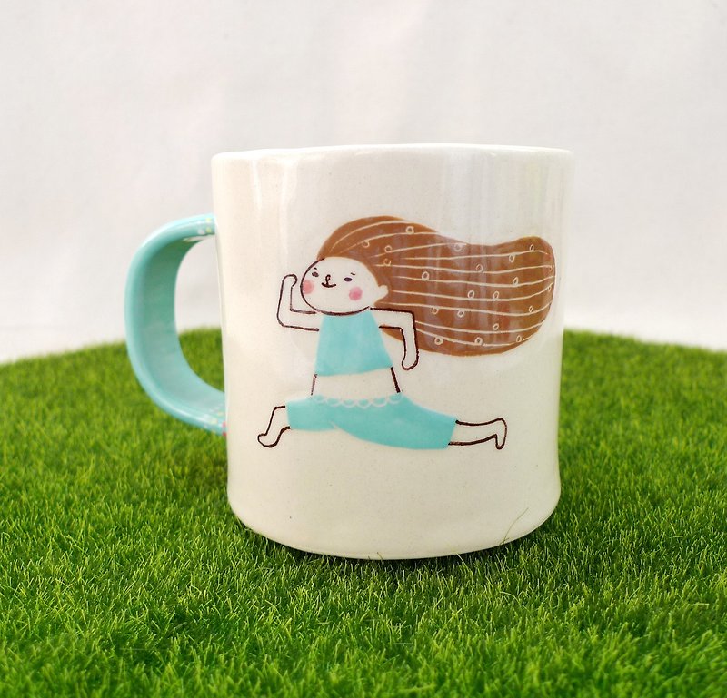 Run cup from only one - Mugs - Pottery 