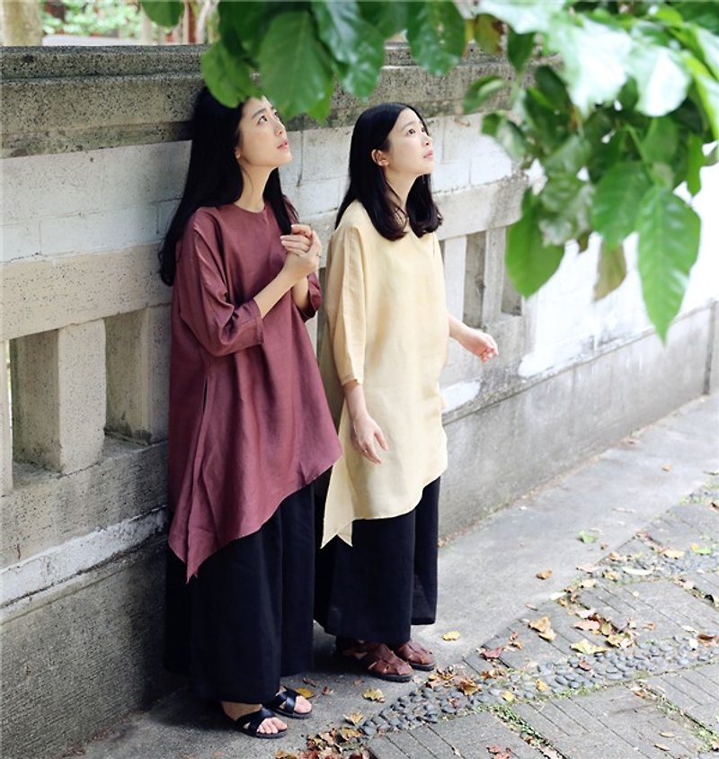 [Cloth for the clothes quiet joy] European silk fabric jacket original design - Women's Tops - Cotton & Hemp 