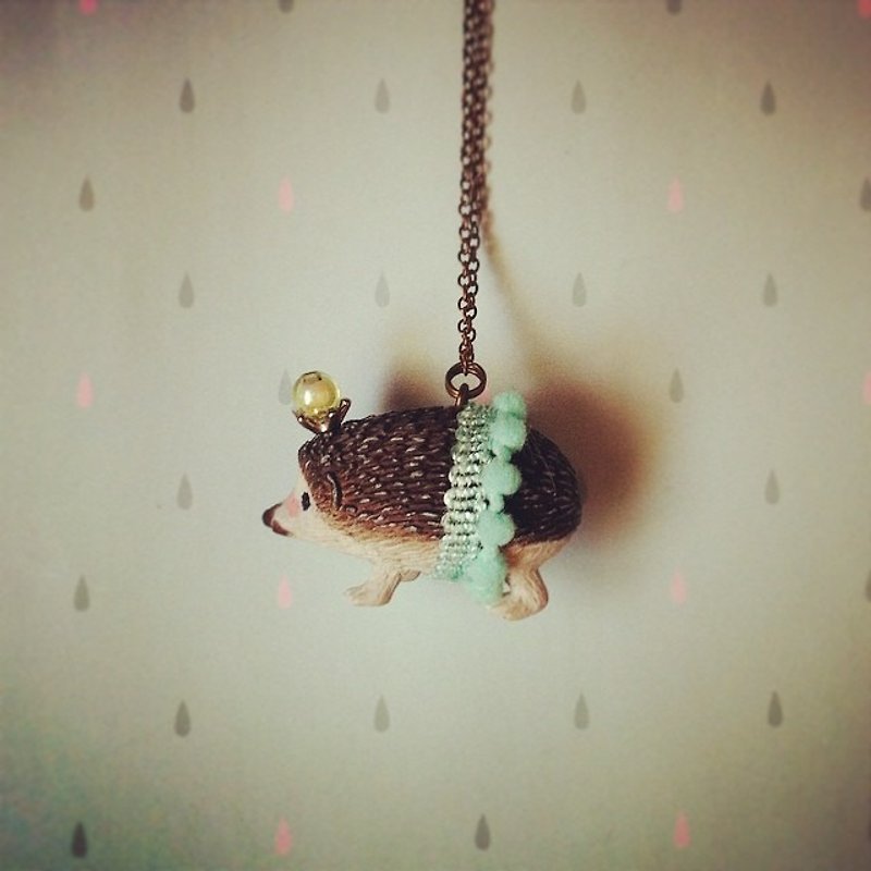 Zoo | Chocolate Hedgehog Animal Necklace/Charm/Key Ring - สร้อยคอ - พลาสติก 