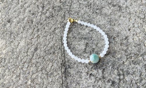 Angel's tears 天使之淚 Jewelry Design Angel's tears翠色-天然緬甸玉 糯種飄花翡翠月光石設計單圈手串
