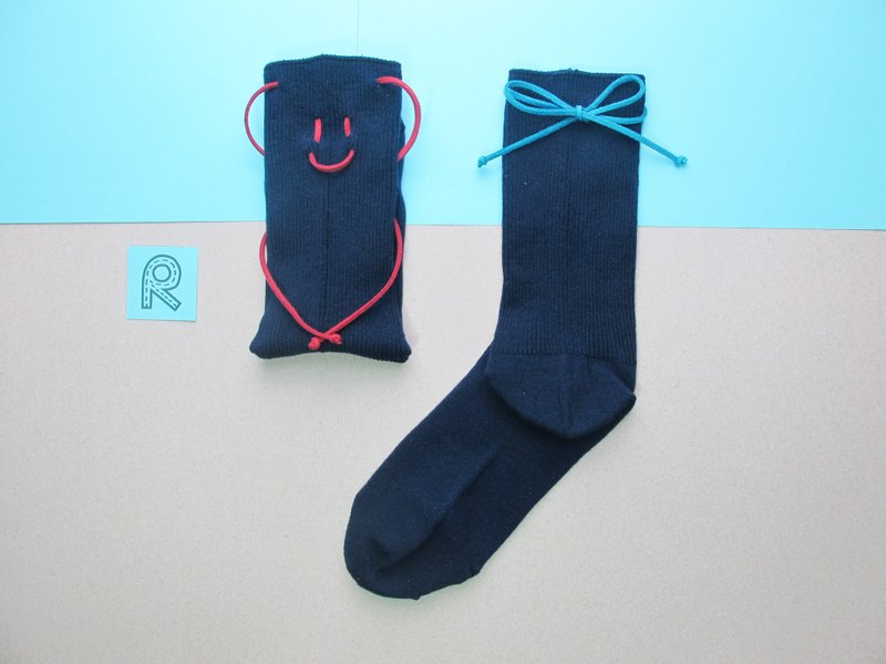 Smile Socks/文青款綁繩中統襪/低調深藍/接單訂製 - 襪子 - 棉．麻 藍色