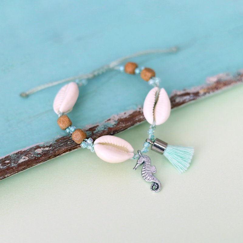 Seahorse mint tassel seashell beach bracelet - 手鍊/手環 - 其他材質 綠色