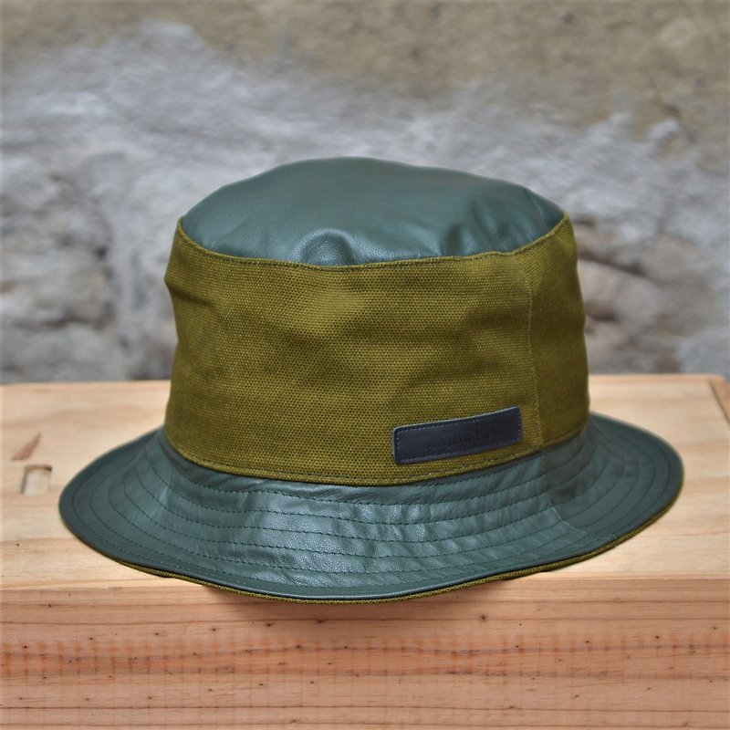 【秋冬新時尚】MAJORLIN 漁夫帽 綠色 真皮與酒袋布雙料復古帽子 - 帽子 - 真皮 綠色