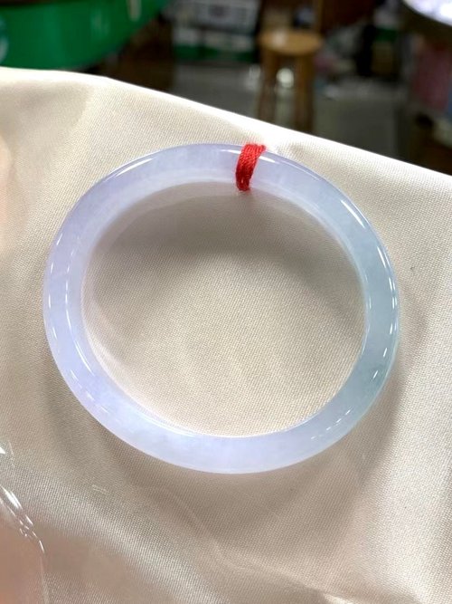 Good Morning Studio 冰種玉鐲 天然翡翠玉鐲 A玉 手鐲 • 冰種粉紫藍綠翡翠貴妃鐲
