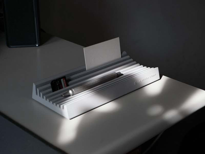 Linear 水泥置物盤/一件客製/水泥商品客製化/企業禮品/開幕禮品 - 名片架/名片座 - 水泥 