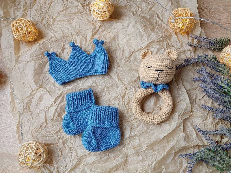 Gift box for children's set blue / rodents in the form of hare, crown, booties - 彌月禮盒 - 棉．麻 藍色