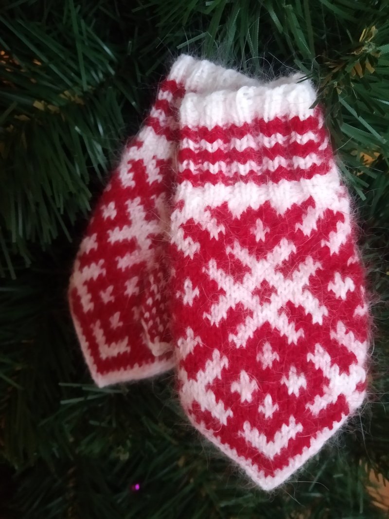 Children's hand-knitted wool mittens are very warm with a pattern - 嬰兒手鍊/飾品 - 羊毛 紅色