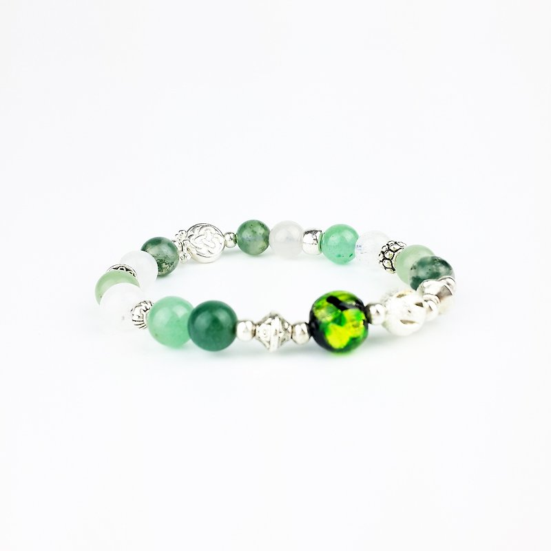 | Glass Beads Series | Laurel Leaf Prince Green Glass Beads White Chalcedony Aquatic Grass Agate Green Dongling Jade (Tibetan Silver x Bracelet x Bracelet x Handmade x Customized.) - สร้อยข้อมือ - เครื่องเพชรพลอย หลากหลายสี