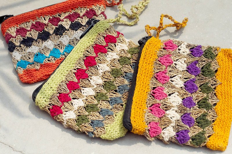 European Style Handmade Linen Crochet Coin Purse / Storage Bag / Small Bag / Miscellaneous Bag / Headphone Storage Bag - กระเป๋าใส่เหรียญ - ผ้าฝ้าย/ผ้าลินิน หลากหลายสี