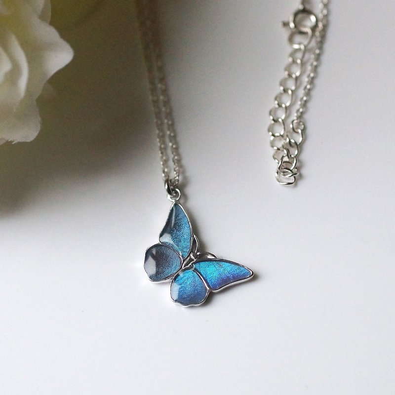 Morpho butterfly small pendant licked Silver - Necklaces - Other Metals Blue
