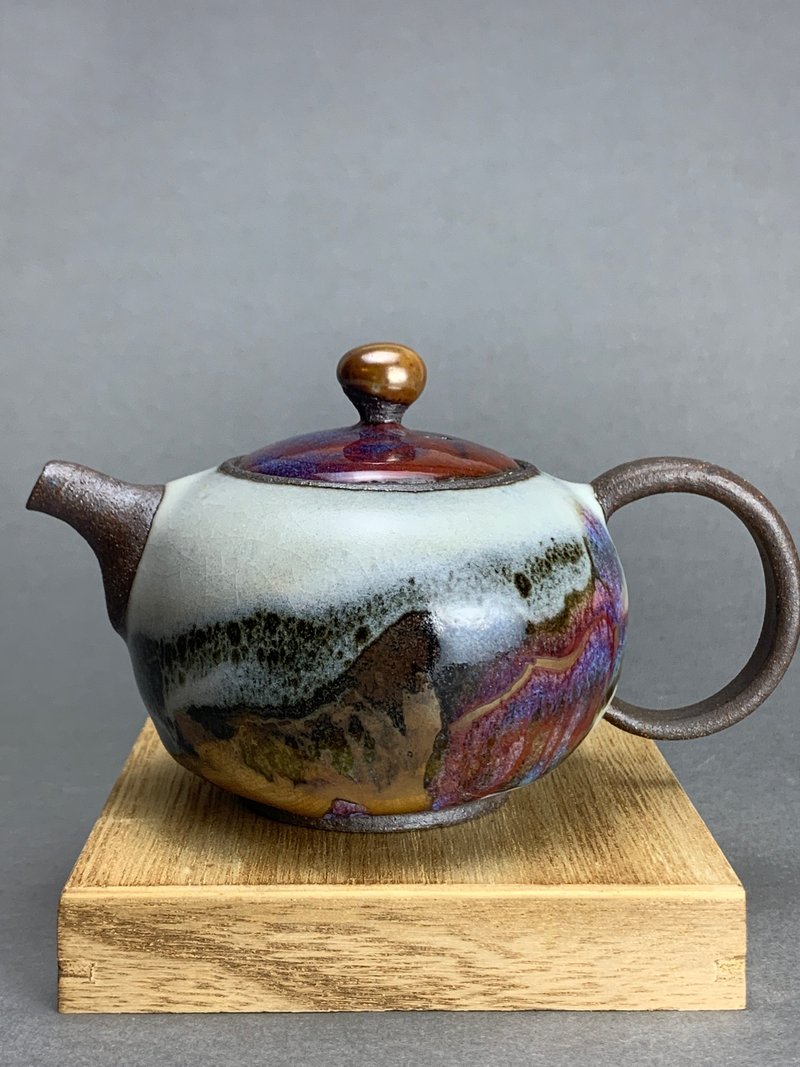 台灣【岩礦手作】岩礦山水壺210ml - 茶壺/茶杯/茶具 - 陶 