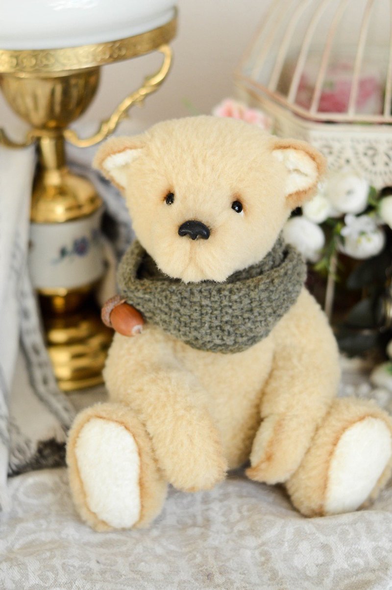 Vanilla Bear - Stuffed Dolls & Figurines - Wool 