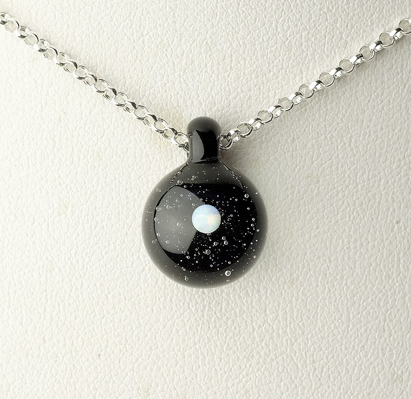 Black Planet Handmade Lampwork Glass Sterling Silver Necklace - สร้อยคอ - แก้ว สีดำ