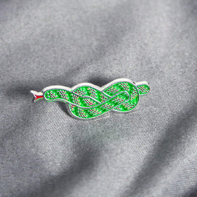 Figure of Sn8 Knot Enamel Pin – Gift for Climbers – 攀岩針 – 등반 クライミング - 徽章/別針 - 其他金屬 多色
