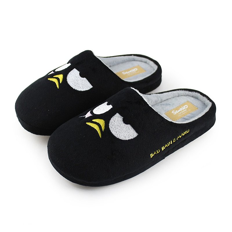 วัสดุอื่นๆ รองเท้าแตะในบ้าน สีดำ - Paidal x Bad Badtz-maru Cool Penguin XO Plush Indoor Slippers-Ladies