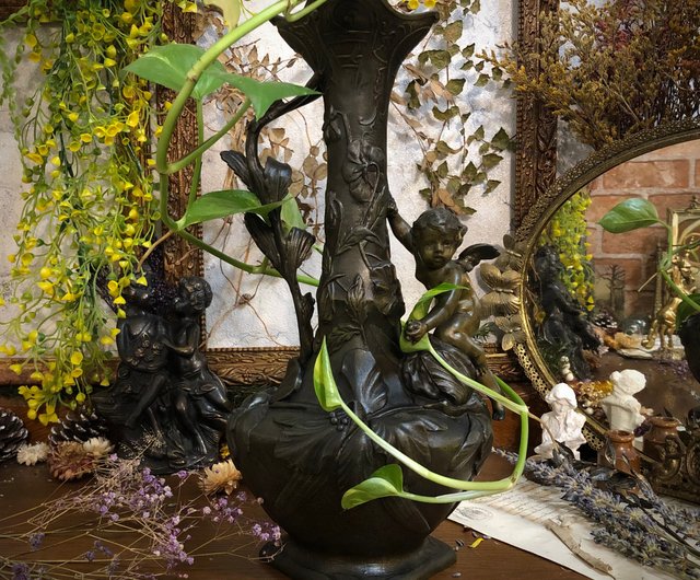 フランスアールヌーボの花瓶