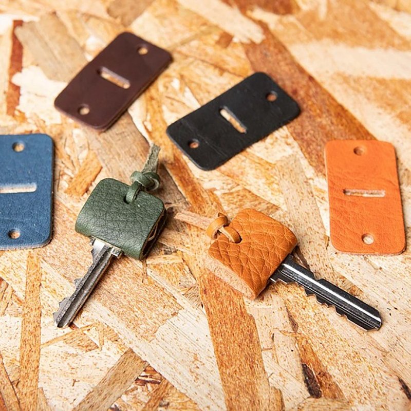 [Set of 2] Made in Japan Tochigi Leather Key Cover, Genuine Leather, Personalized - ที่ห้อยกุญแจ - หนังแท้ หลากหลายสี