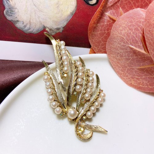 挪亞方舟古董飾品 Vintage Jewelry 【西洋古董飾品】綻放金掐絲紋理沙金珍珠感精緻葉脈枝葉胸針胸章