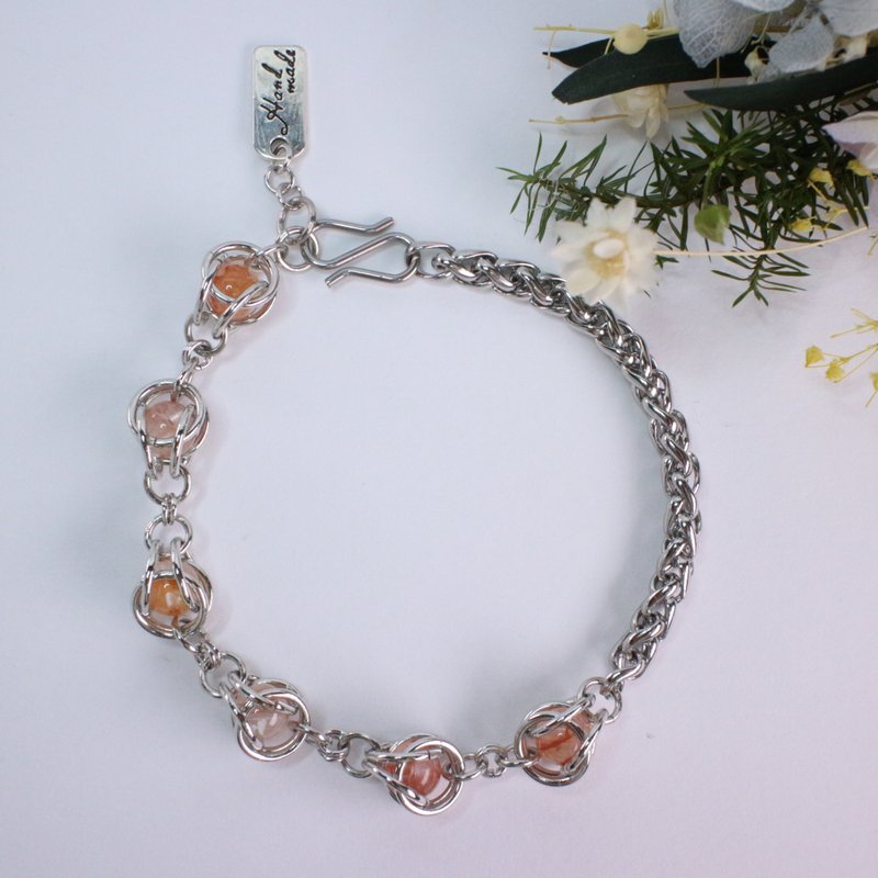 Six Cats natural crystal design beaded lucky bracelet gift - สร้อยข้อมือ - คริสตัล 