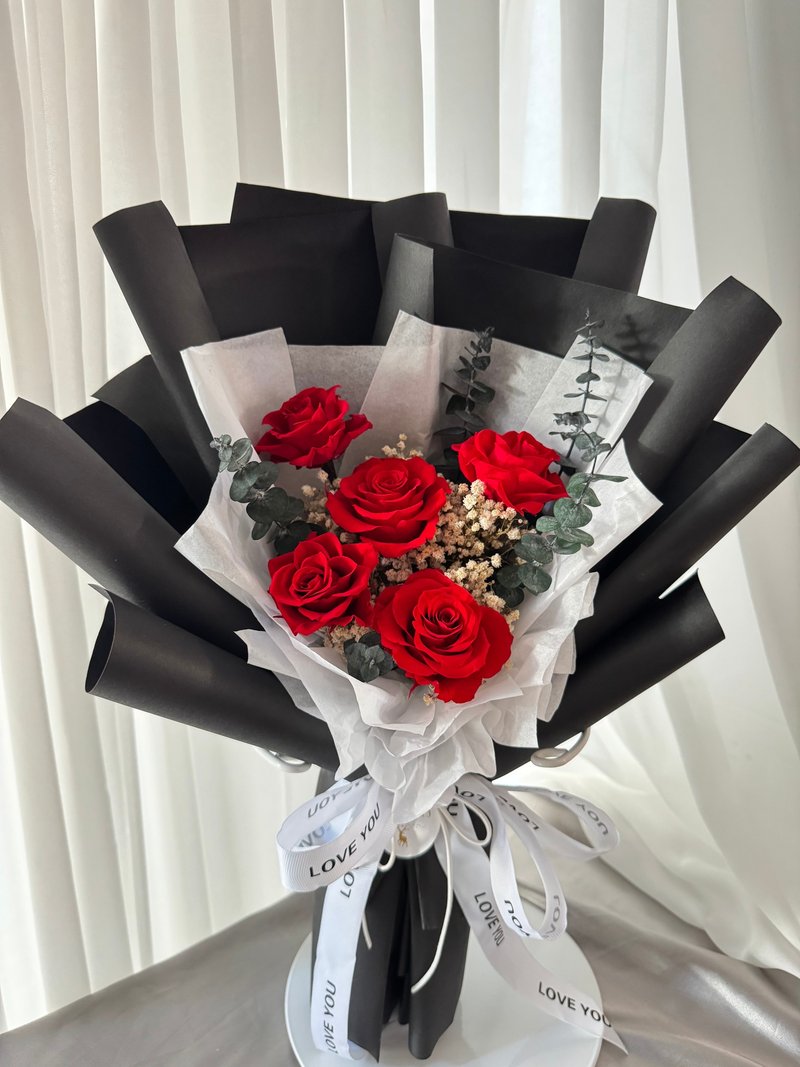 Everlasting Bouquet Everlasting Red Roses - Dried Flowers & Bouquets - Plants & Flowers 