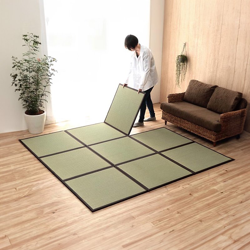 【天然素材】三つ折り畳は30秒で組み立てられるので、軽くて収納しやすく、お手入れも簡単です。 - 絨毯・カーペット - 寄せ植え・花 